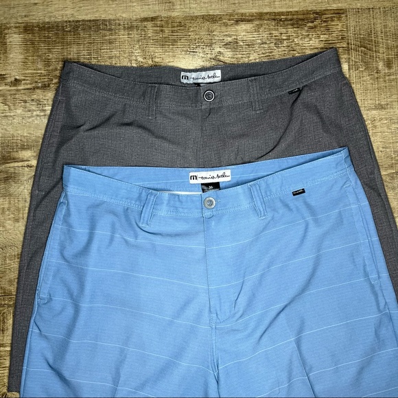 Travis Mathew Other - Lot of 2 Travis Mathew Golf Shorts Men Size 36x10 Stretch Performance Flat Front